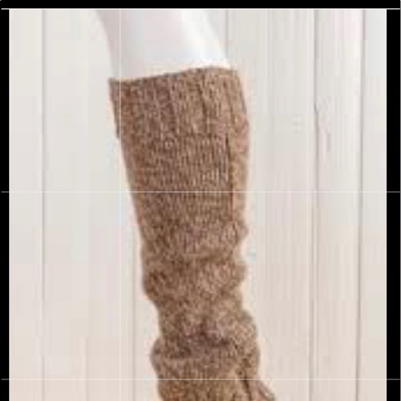 Knitted leg warmers - Picture 1 of 4